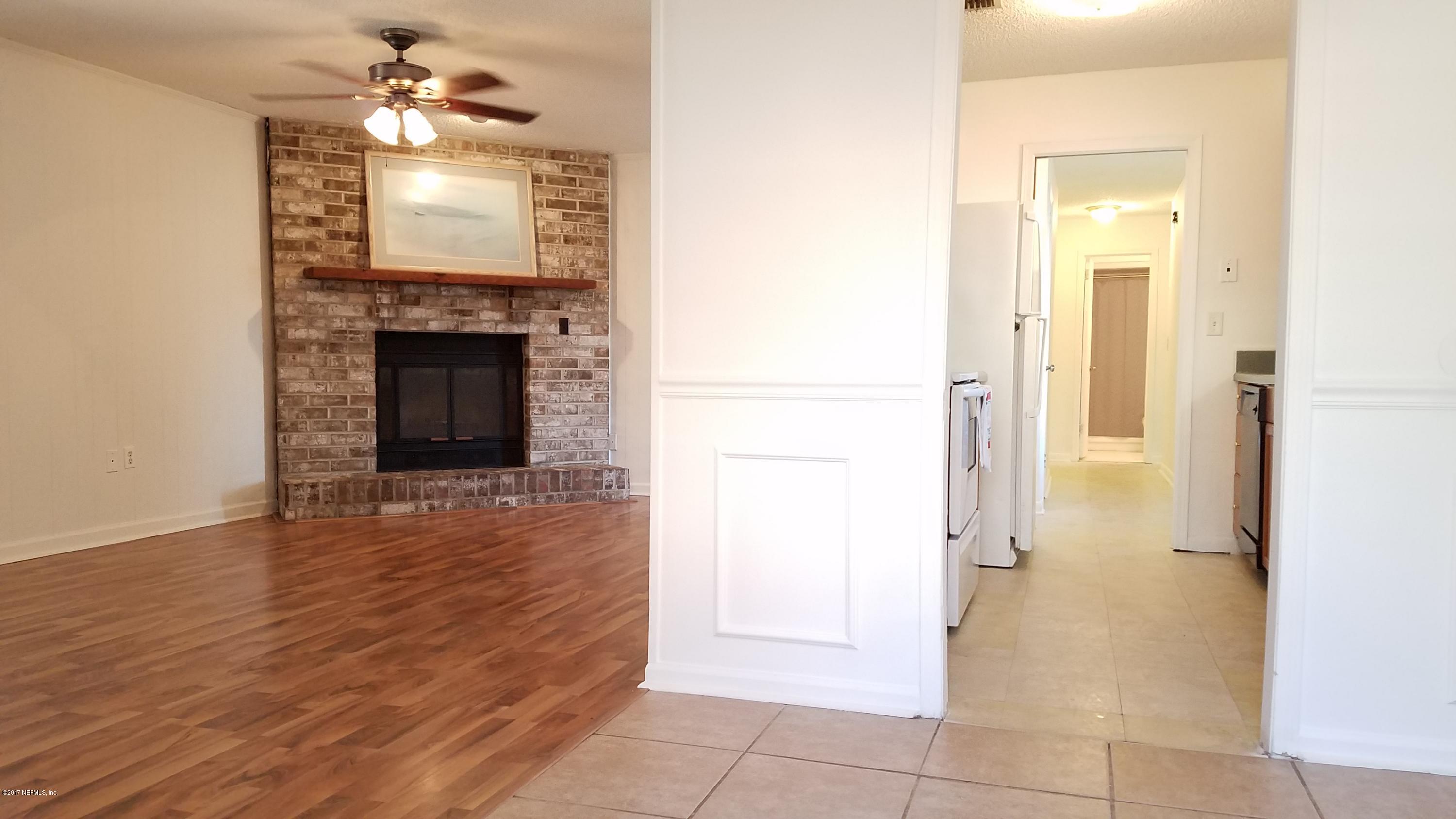 2183 Carter Braxton Road Orange Park, FL 32073 - Photo 3 of 23 20171104_162113