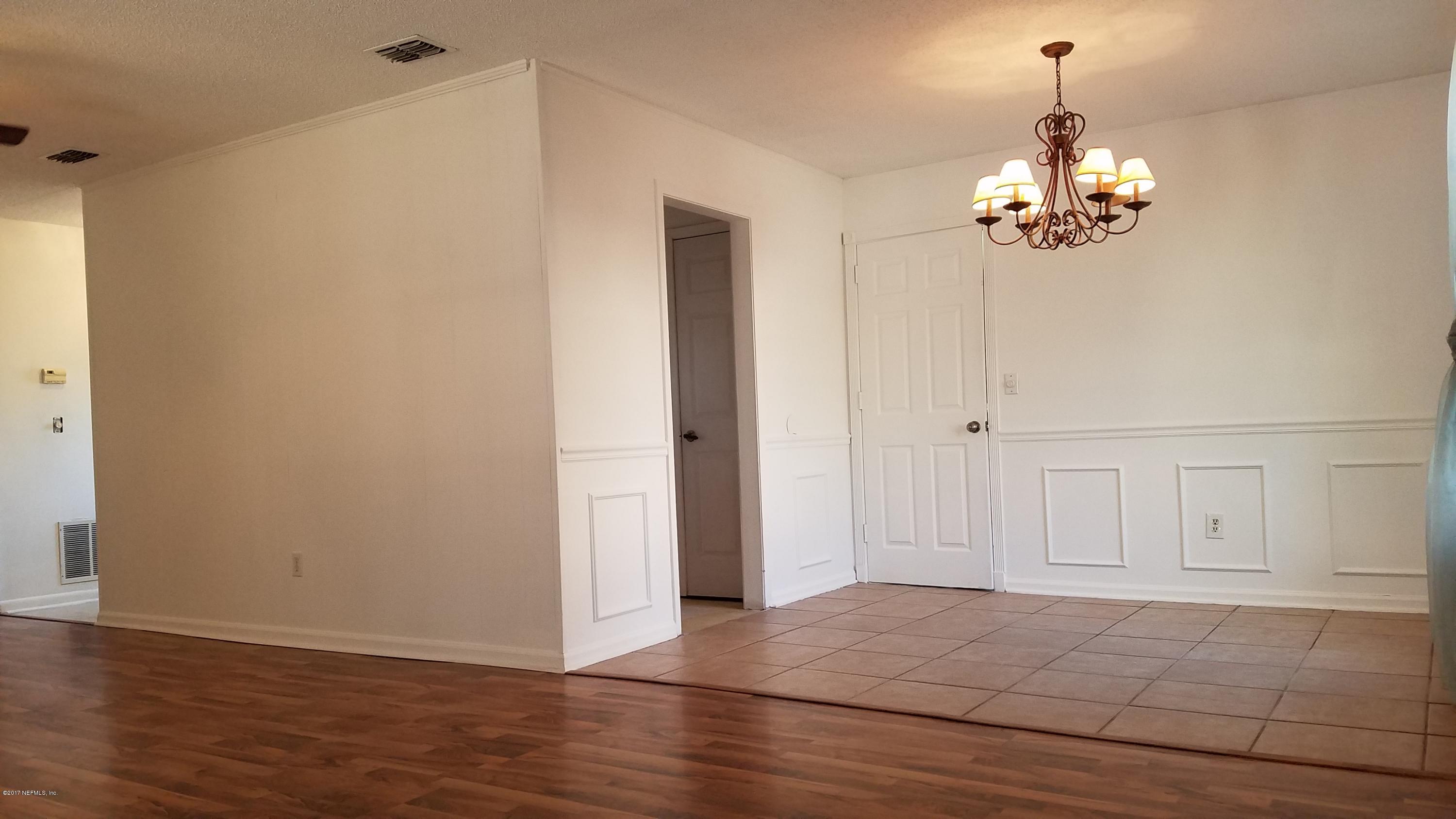 2183 Carter Braxton Road Orange Park, FL 32073 - Photo 5 of 23 20171104_161044
