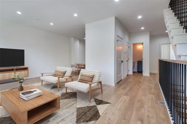 $3,450 | 508 South O Connor Road, Irving, TX 75060