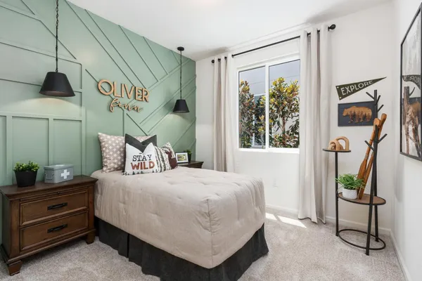$455,990 | 1966 North Arroyo Avenue, Fresno, CA 93727