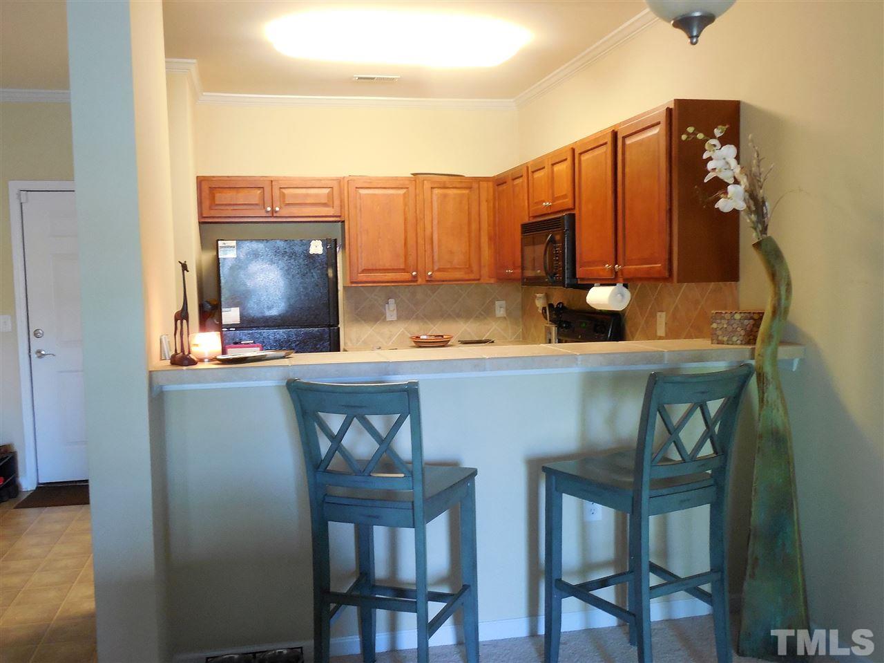2610 Oldgate Drive, Unit 306 Raleigh, NC 27604 - Photo 5 of 25 Perfect for every day dining