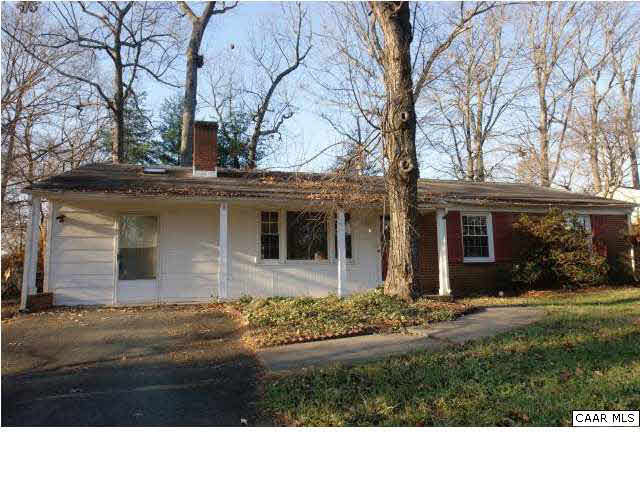 614 Shamrock Road Charlottesville, VA 22903 - Photo 1 of 13 Front view