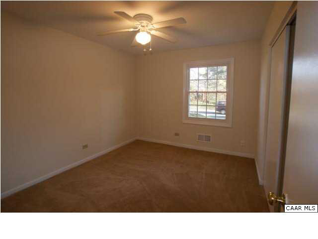 614 Shamrock Road Charlottesville, VA 22903 - Photo 6 of 13 Berdoom with lighted ceiling fan