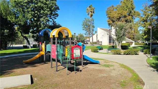 $390,000 | 7641 Reseda Boulevard, Unit 87, Reseda, CA 91335