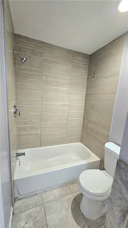 $375,000 | 7641 Reseda Boulevard, Unit 87, Reseda, CA 91335