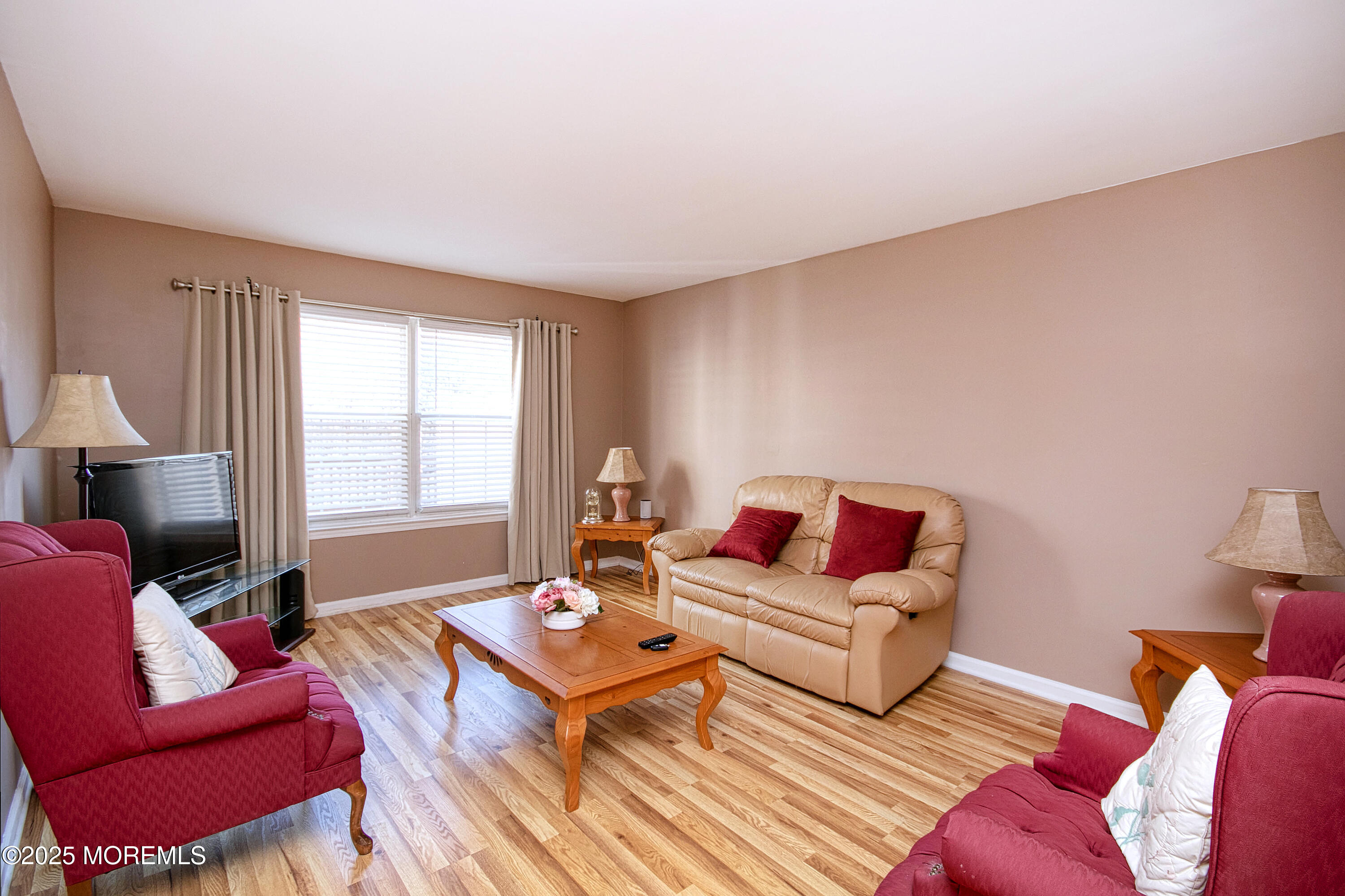 47 Alpine Road, Unit 158 Holmdel, NJ 07733 - Photo 6 of 26 Living Room