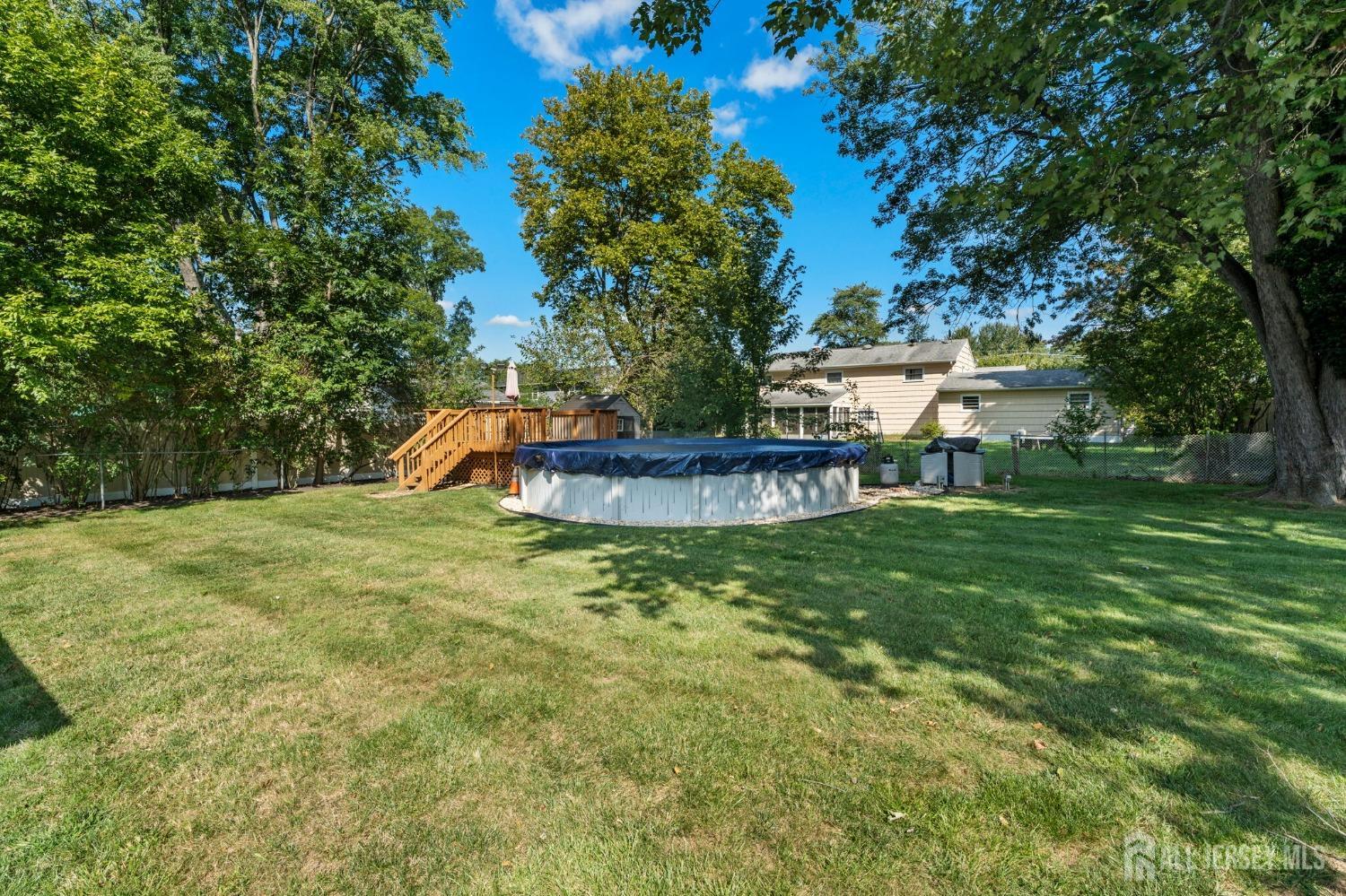 23 Canterbury Road East Brunswick, NJ 08816 - Photo 48 of 50 Gallery Image 48