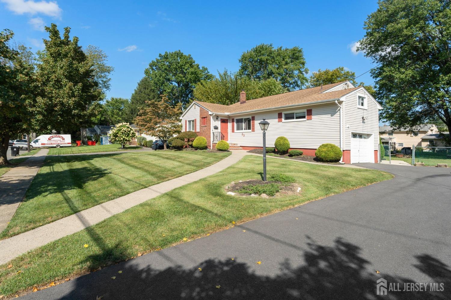 23 Canterbury Road East Brunswick, NJ 08816 - Photo 6 of 50 Gallery Image 6