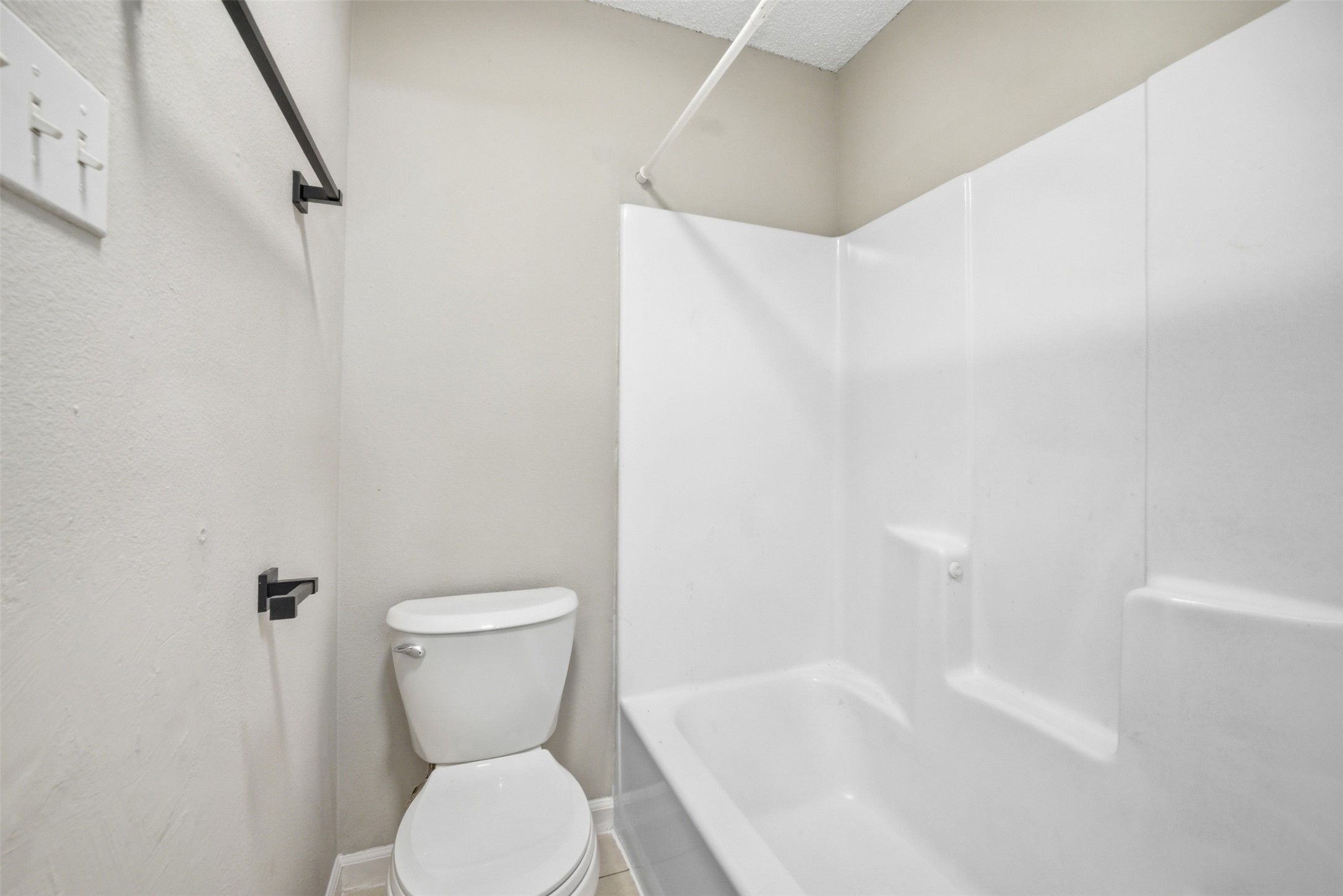 2009 West West Loop, Unit D Austin, TX 78758 - Photo 11 of 11