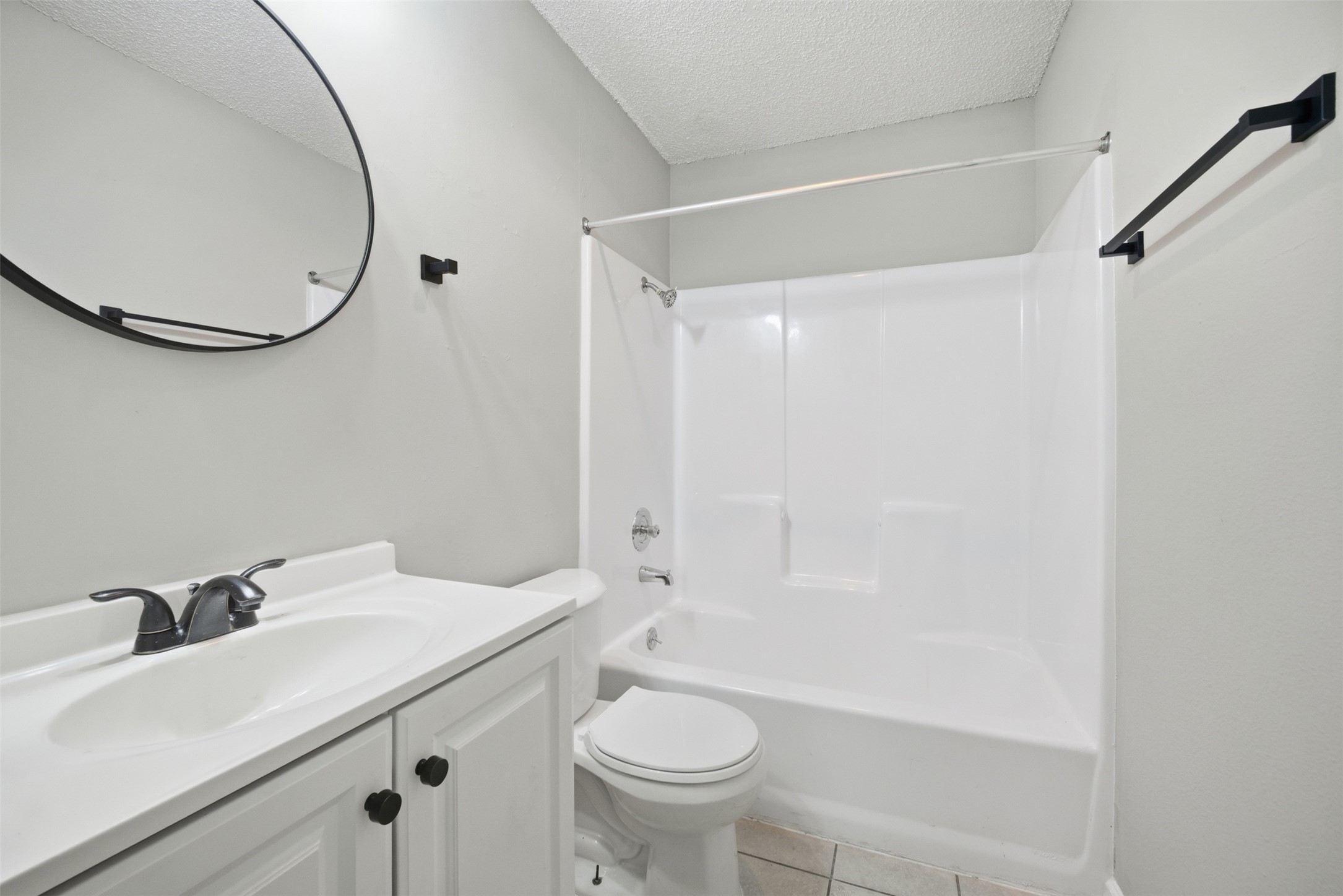 2009 West West Loop, Unit D Austin, TX 78758 - Photo 6 of 11