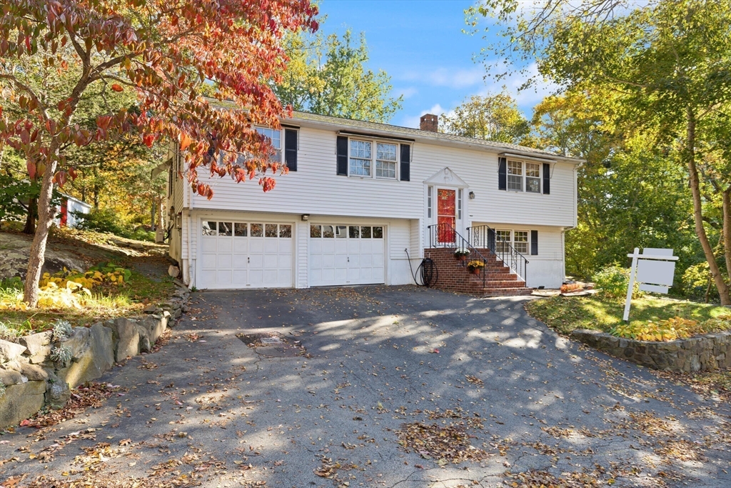 109 Riverview Road Gloucester, MA 01930 - Photo 39 of 42 a view of a house with a yard and sitting area