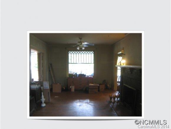 3739 Ramoth Road Asheville, NC 28804 - Photo 5 of 16 Gallery Image 5