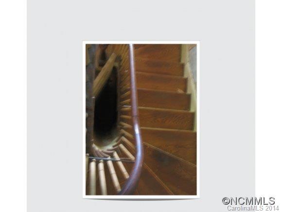 3739 Ramoth Road Asheville, NC 28804 - Photo 8 of 16 Gallery Image 8