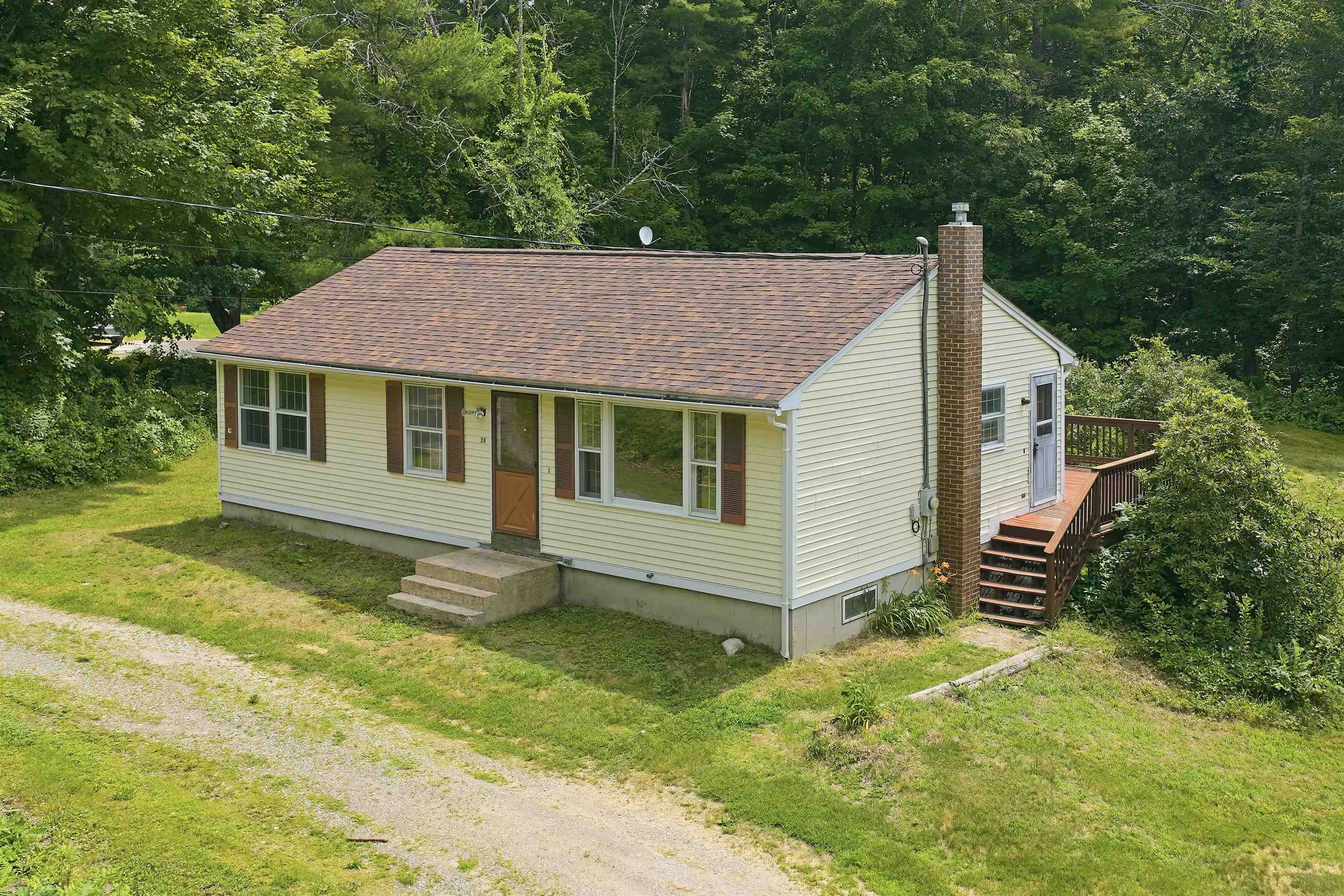 39 Old Center Harbor Road Meredith, NH 03253 - Photo 1 of 48
