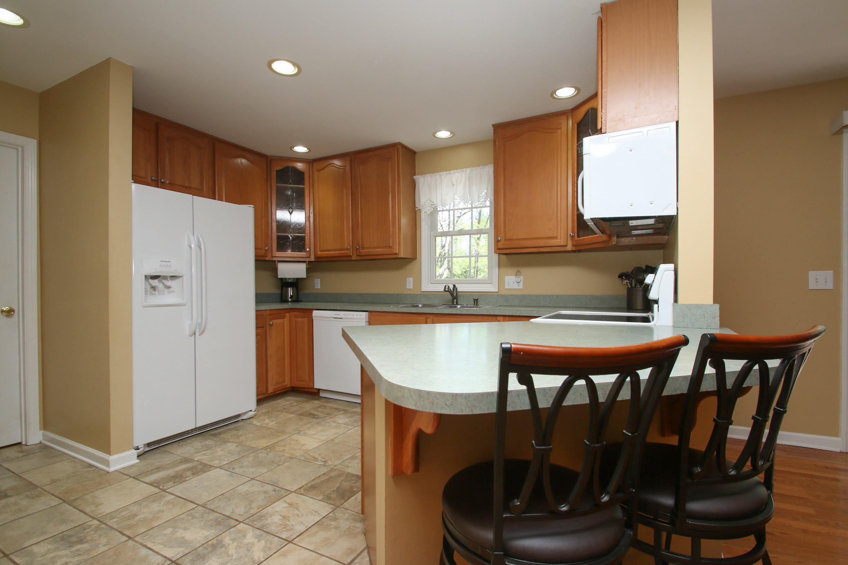 445 Periwinkle Road Moneta, VA 24121 - Photo 15 of 46 img_3864