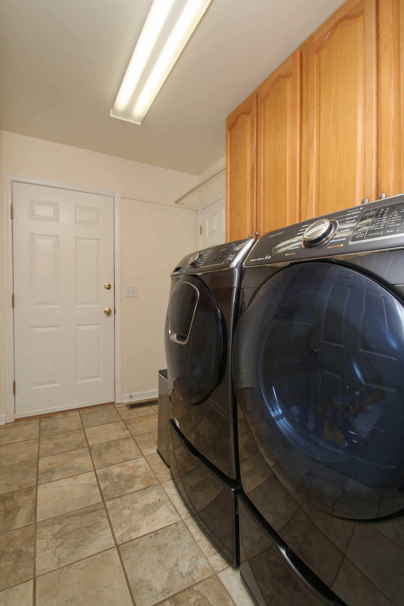 445 Periwinkle Road Moneta, VA 24121 - Photo 26 of 46 img_3902