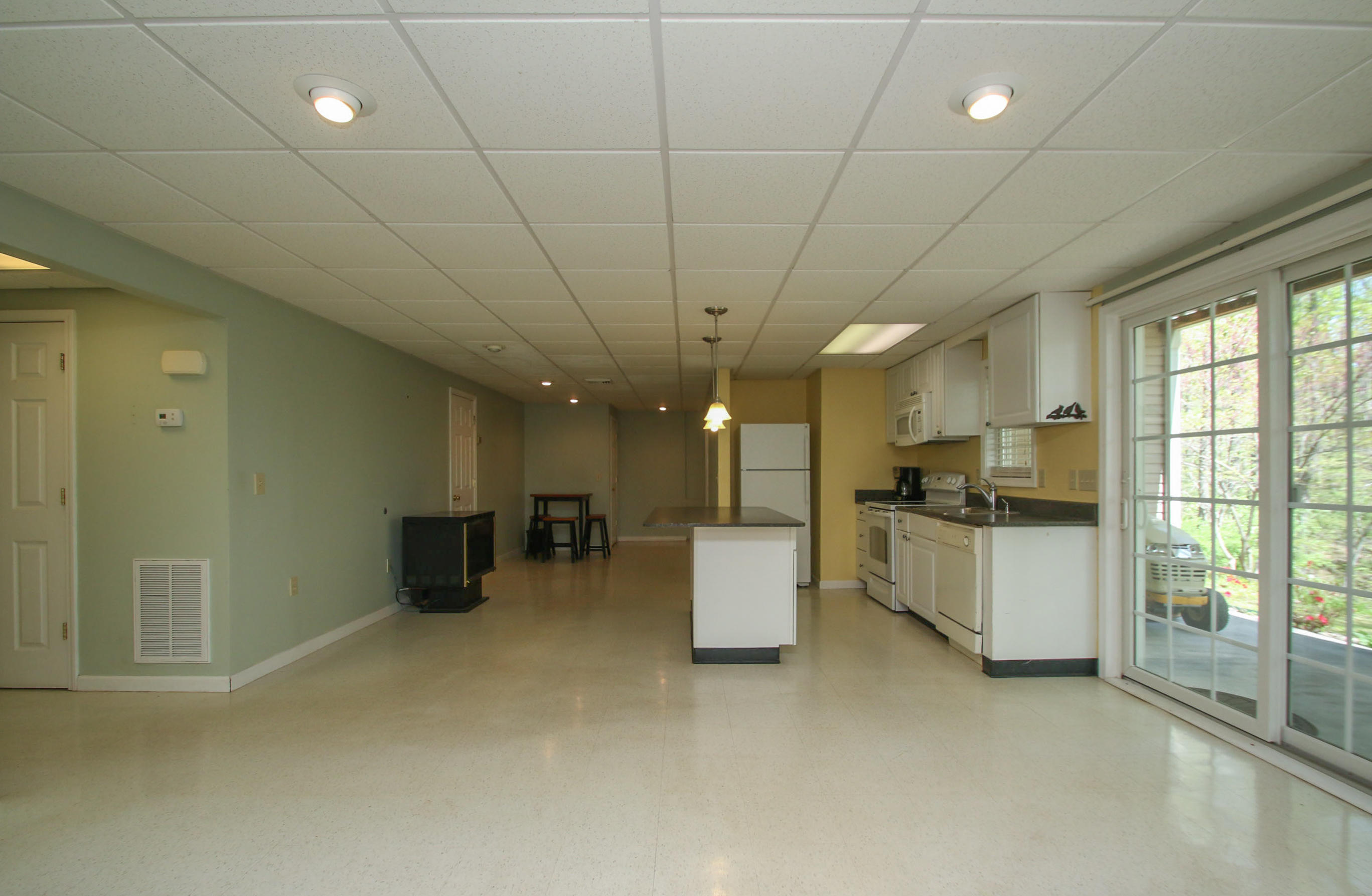 445 Periwinkle Road Moneta, VA 24121 - Photo 30 of 46 img_3914
