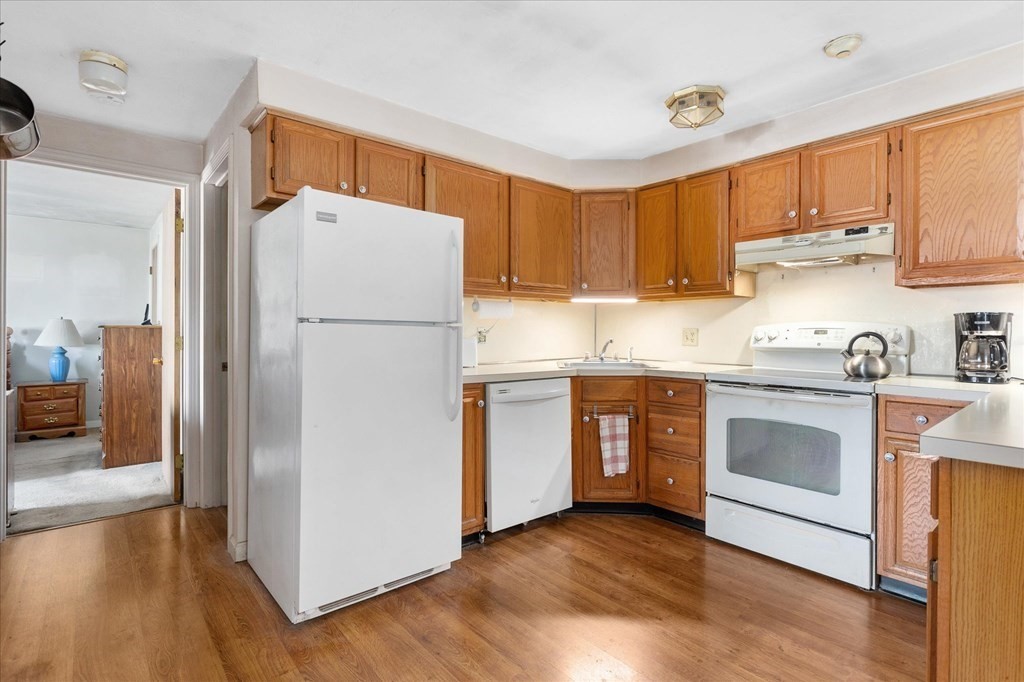11 Hulbert Road, Unit 23 Worcester, MA 01603 - Photo 3 of 16 Gallery Image 3