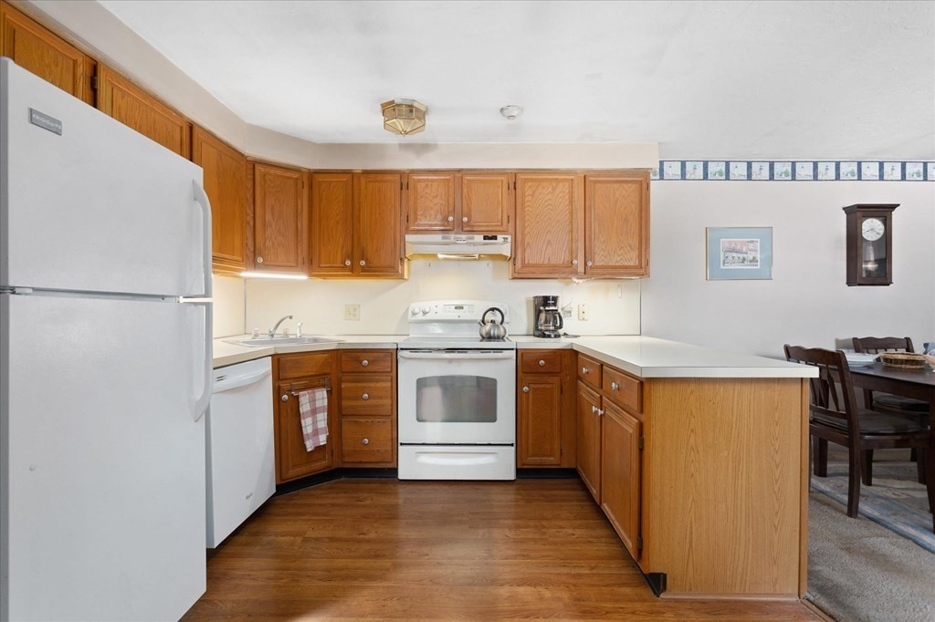 11 Hulbert Road, Unit 23 Worcester, MA 01603 - Photo 4 of 16 Gallery Image 4
