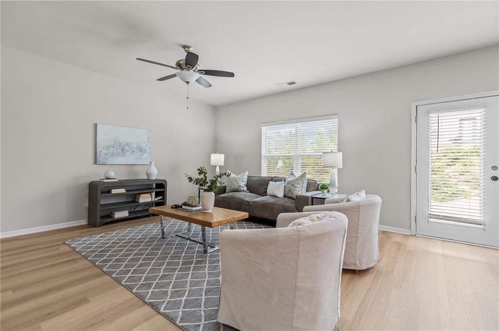 325 Winston Circle Canton, GA 30114 - Photo 8 of 38 a living room with furniture