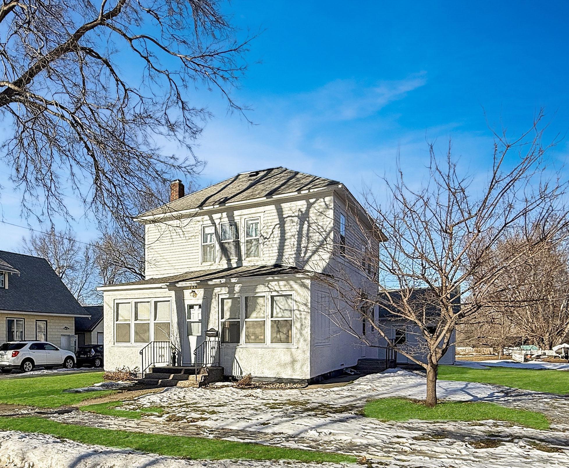 135 East Snelling Avenue Appleton, MN 56208 - Photo 2 of 64
