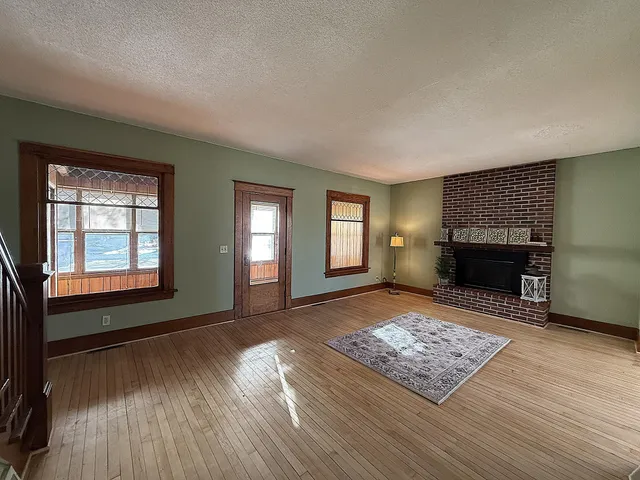 $119,000 | 135 East Snelling Avenue, Appleton, MN 56208