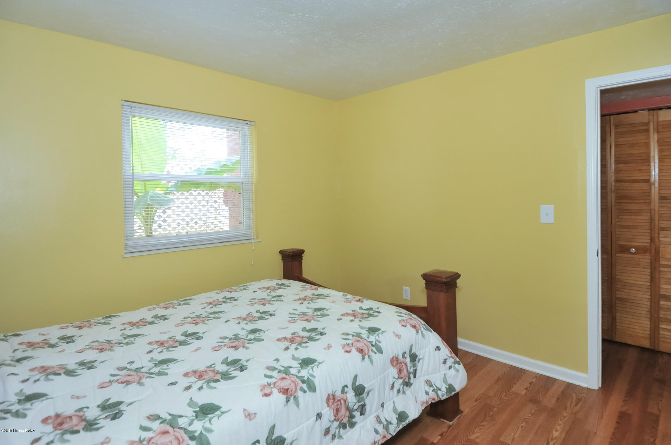 164 Beechland Road Louisville, KY 40229 - Photo 21 of 41 164BeechlandRd-21