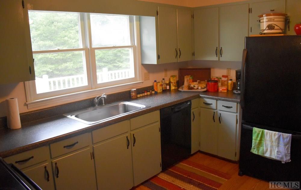 114 Picklesimer Road Highlands, NC 28741 - Photo 30 of 42 Gallery Image 30