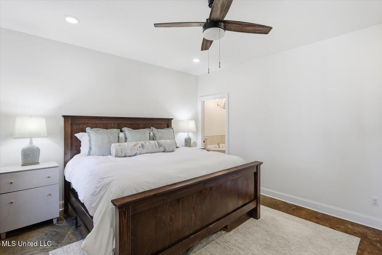 123 L & B Way Mendenhall, MS 39114 - Photo 24 of 73 24-123 L & B Way _ Home Tours MS