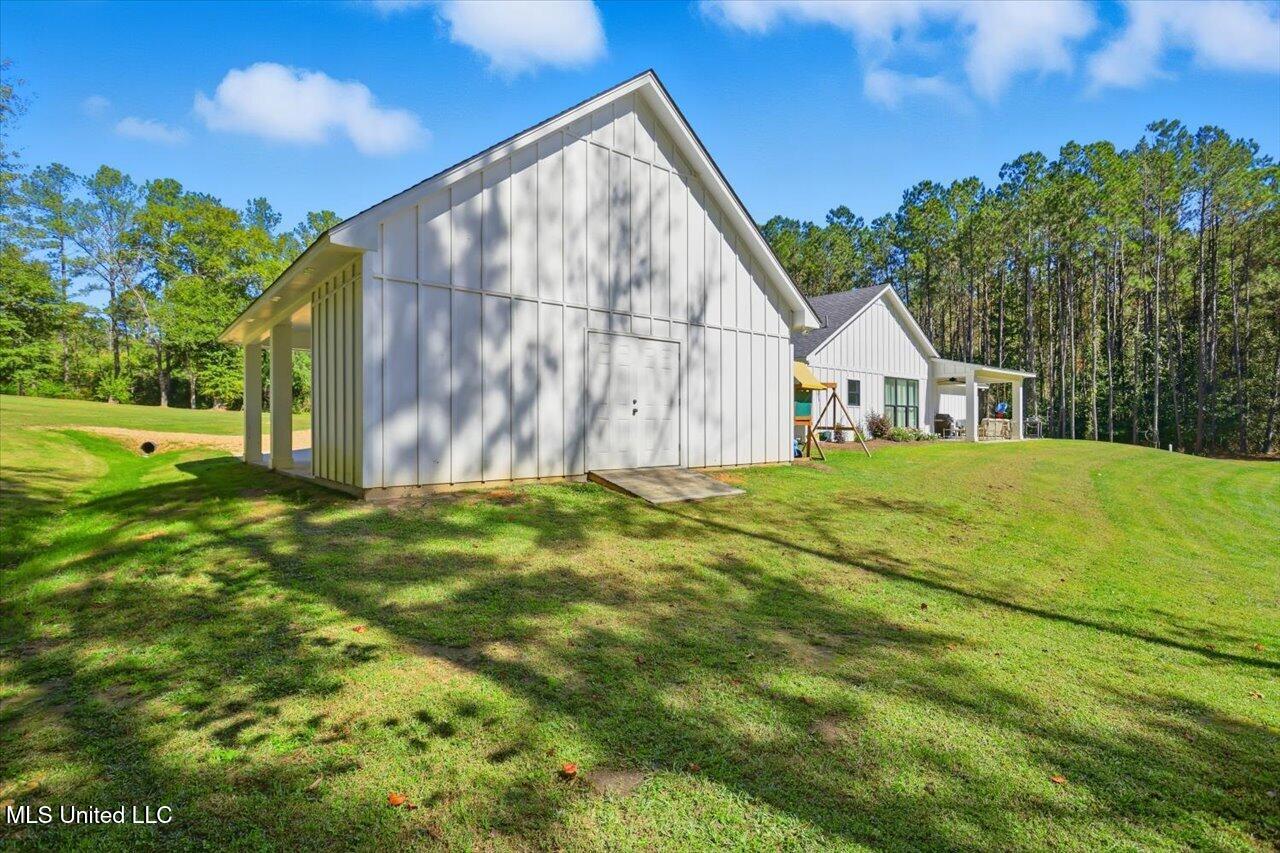 123 L & B Way Mendenhall, MS 39114 - Photo 33 of 73 33-123 L & B Way _ Home Tours MS