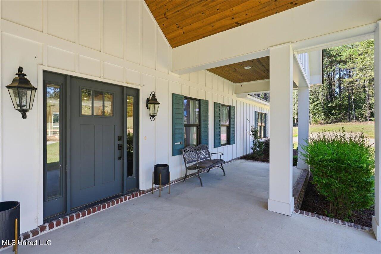 123 L & B Way Mendenhall, MS 39114 - Photo 5 of 73 05-123 L & B Way _ Home Tours MS