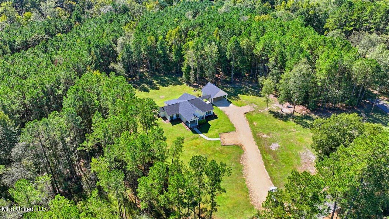 123 L & B Way Mendenhall, MS 39114 - Photo 57 of 73 57-123 L & B Way _ Home Tours MS