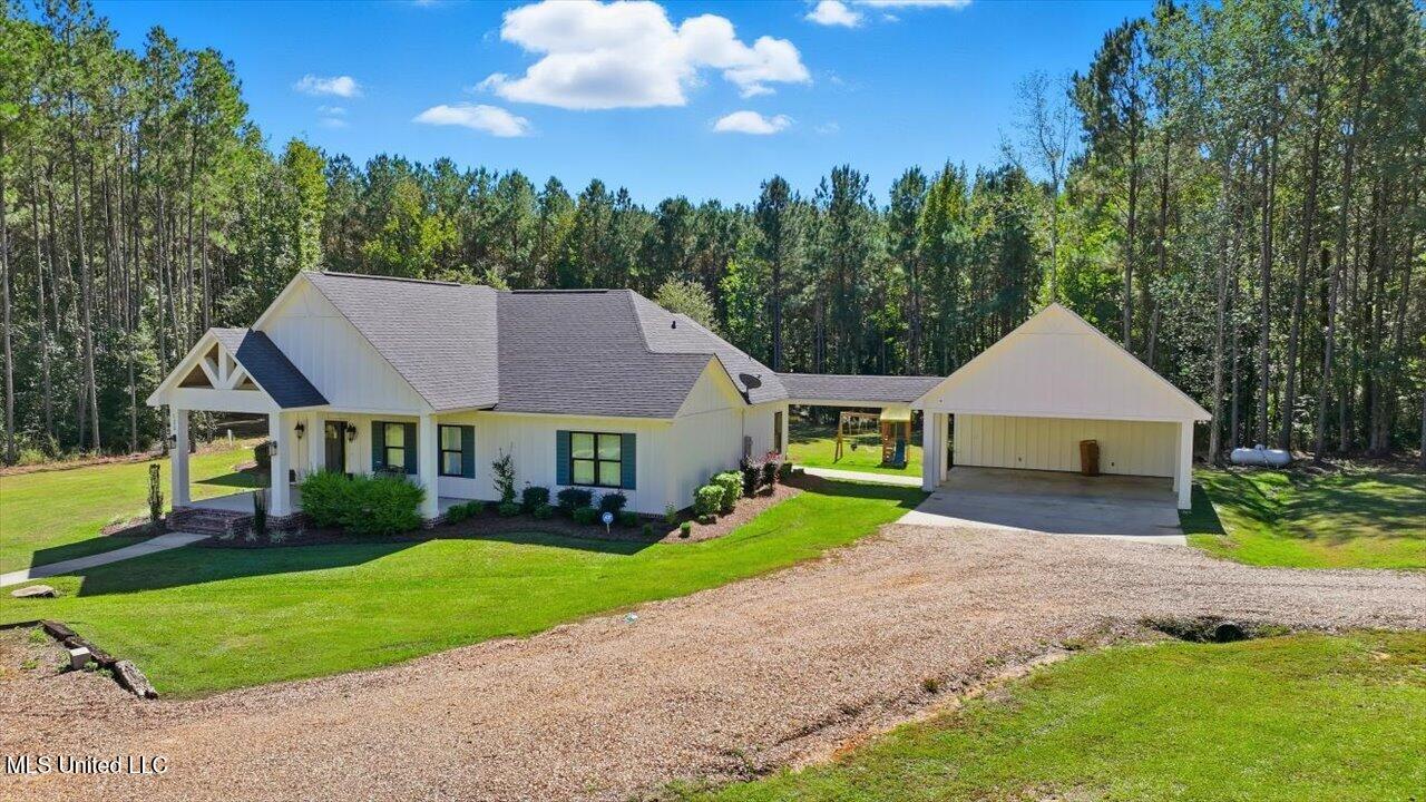 123 L & B Way Mendenhall, MS 39114 - Photo 65 of 73 66-123 L & B Way _ Home Tours MS