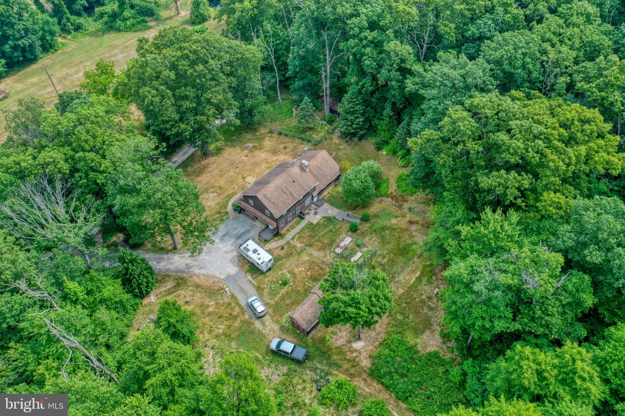 390 South Twin Valley Road Elverson, PA 19520 - Photo 11 of 45