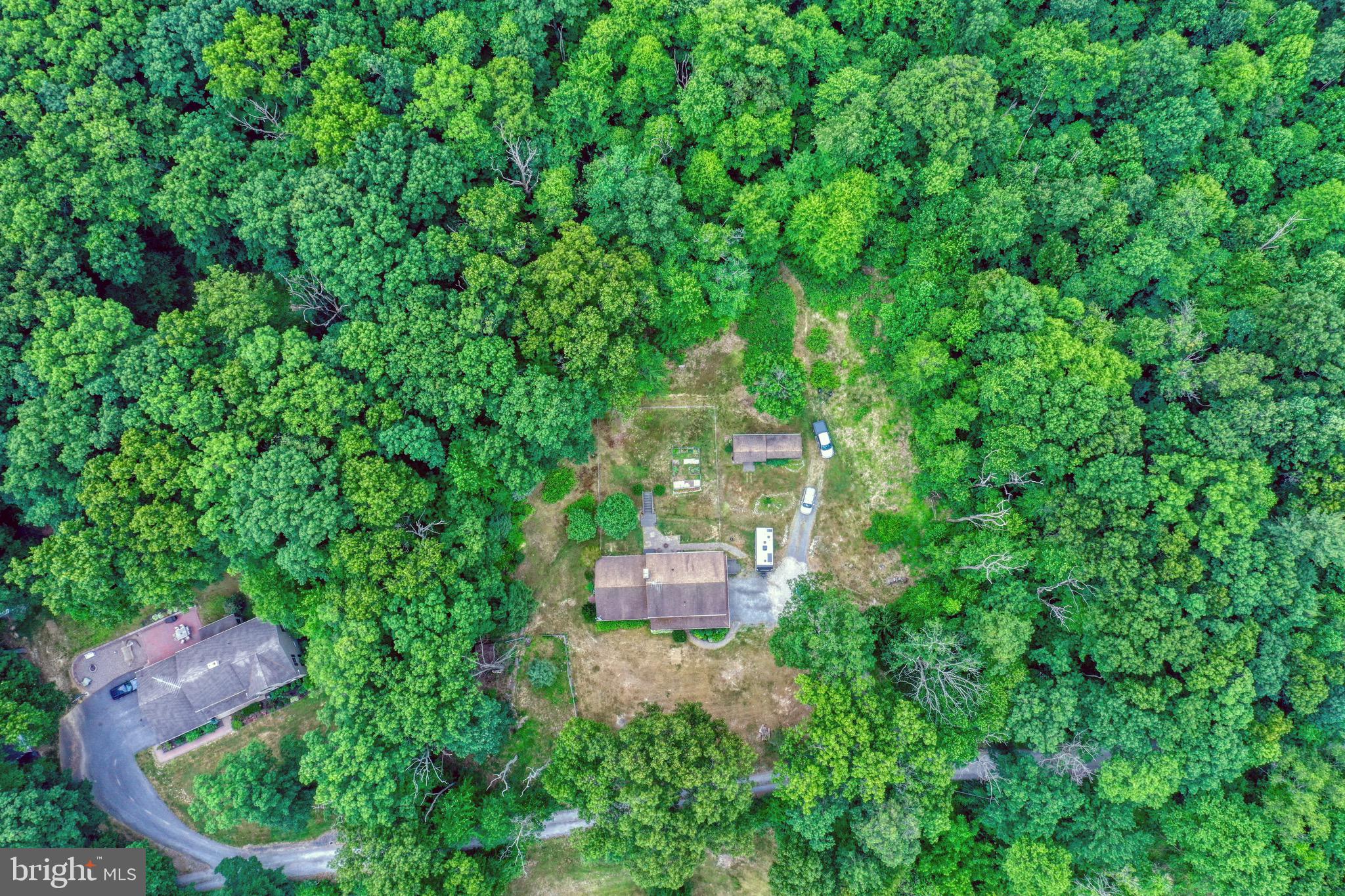 390 South Twin Valley Road Elverson, PA 19520 - Photo 2 of 45