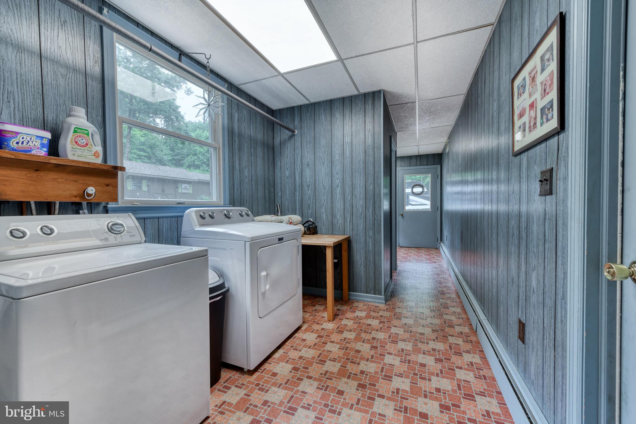 390 South Twin Valley Road Elverson, PA 19520 - Photo 23 of 45