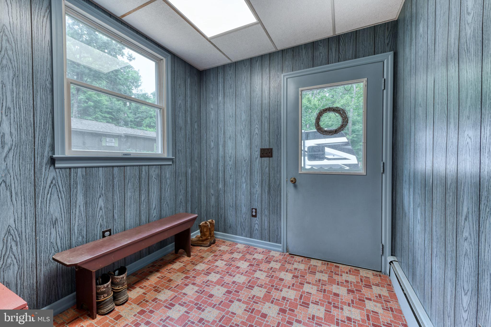 390 South Twin Valley Road Elverson, PA 19520 - Photo 24 of 45