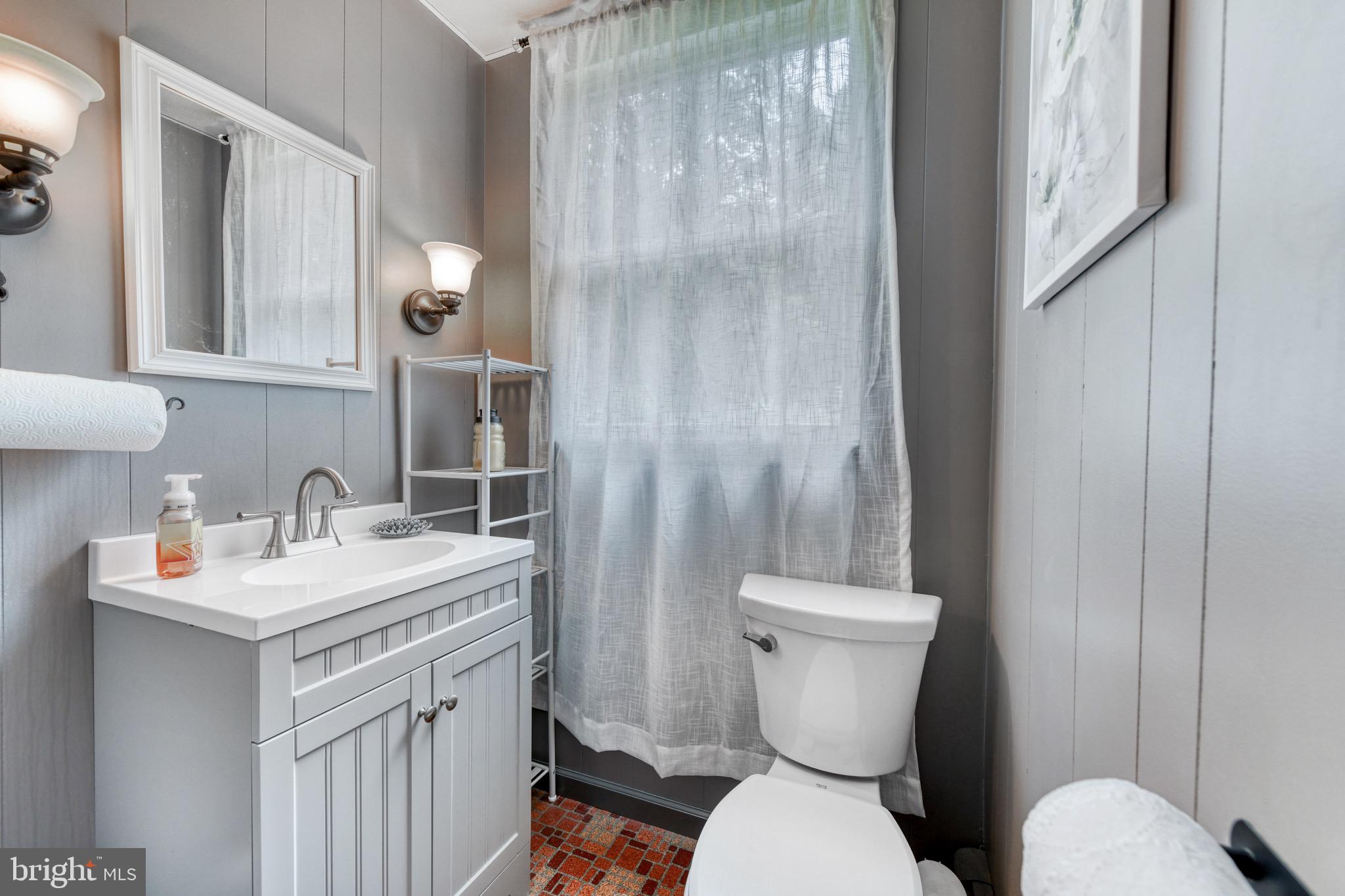 390 South Twin Valley Road Elverson, PA 19520 - Photo 26 of 45