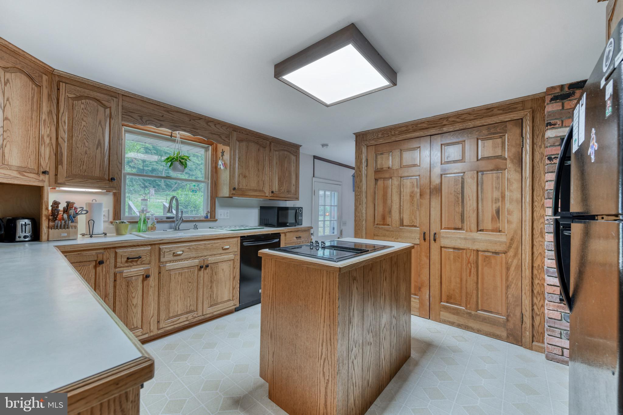 390 South Twin Valley Road Elverson, PA 19520 - Photo 29 of 45