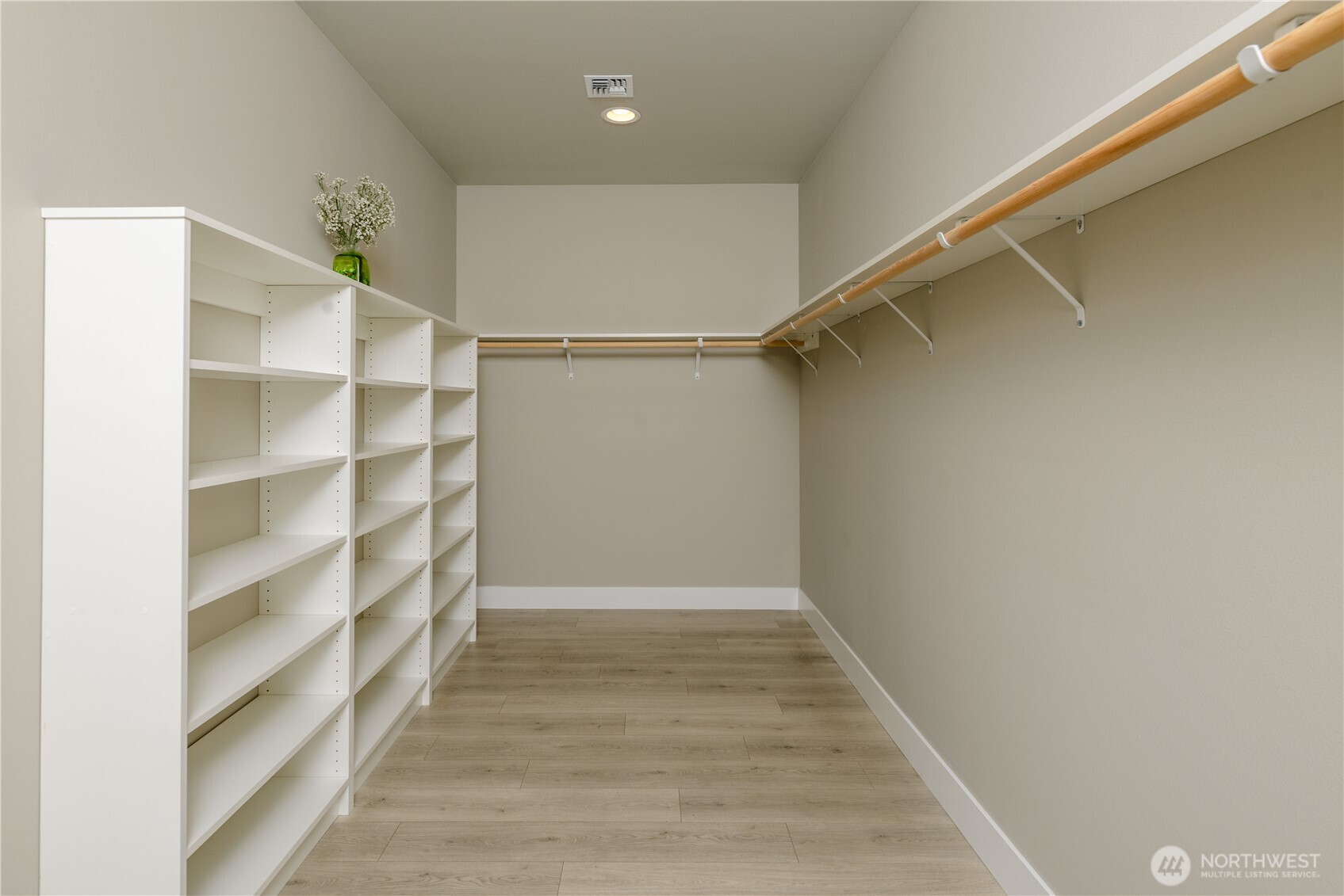 621 Jones Farm Road Sequim, WA 98382 - Photo 26 of 40 a view of walk in closet with empty racks