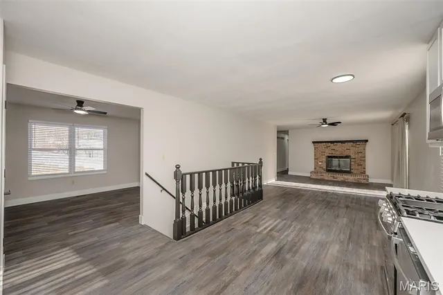 $319,900 | 5182 North Royale Drive, Imperial, MO 63052