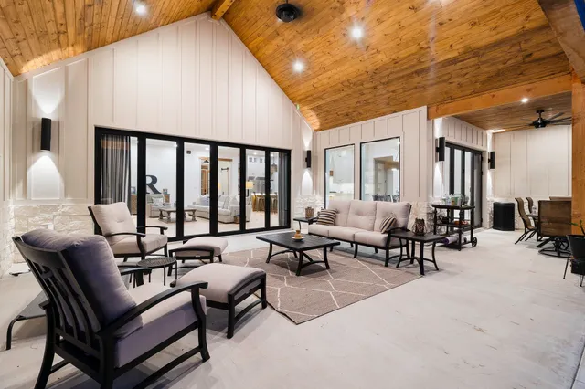 $2,200,000 | 4602 Fm 3459 Road, Onalaska, TX 77360