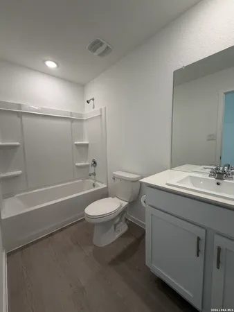 $1,500 | 3726 Glade Creek, San Antonio, TX 78245