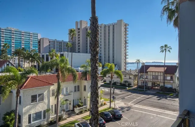 $3,400 | 1635 East Ocean Boulevard, Unit 4F, Long Beach, CA 90802