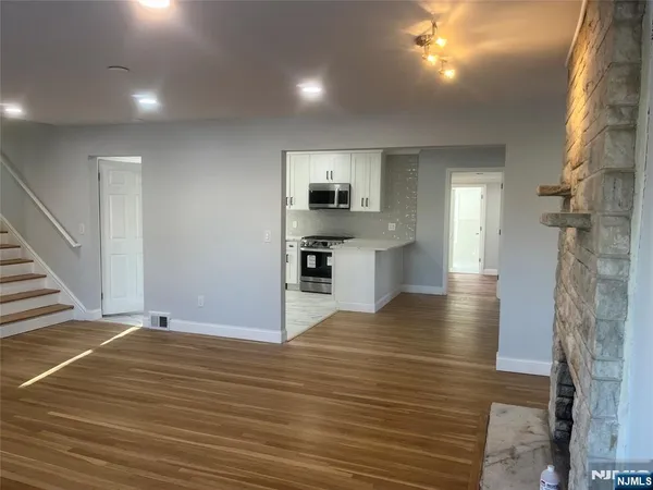 $4,950 | 86 Howland Avenue, Teaneck, NJ 07666