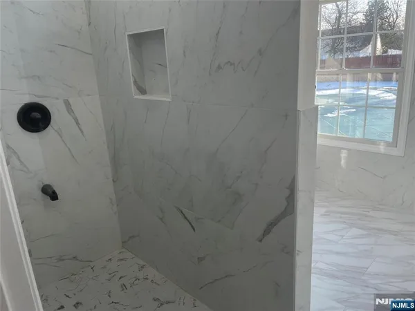 $4,950 | 86 Howland Avenue, Teaneck, NJ 07666