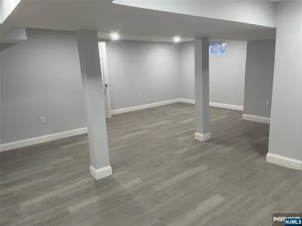 $4,950 | 86 Howland Avenue, Teaneck, NJ 07666