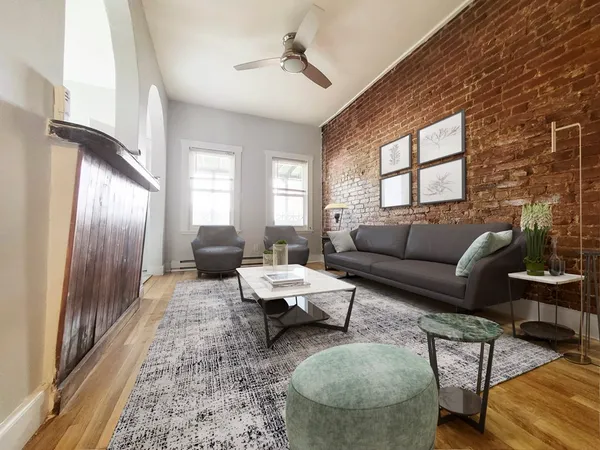$4,095 | 4 Mark Street, Unit 3, Boston, MA 02130