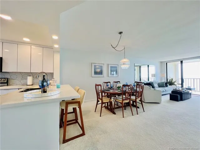 $3,800 | 4200 North Hwy A1A, Unit 1111, Fort Pierce, FL 34949