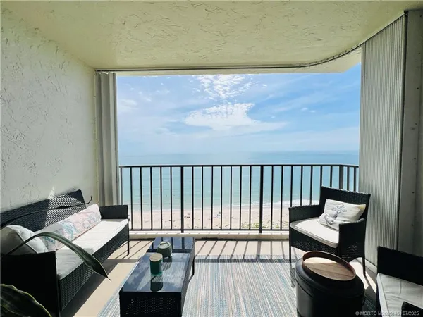 $3,800 | 4200 North Hwy A1A, Unit 1111, Fort Pierce, FL 34949